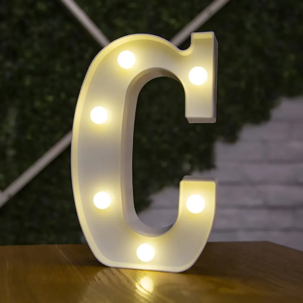 LED világító betű C asztalra vagy falra
